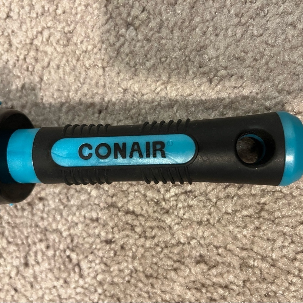 Conair Salon Results Blow-Dry Styling Round Brush - Picture 3 of 6